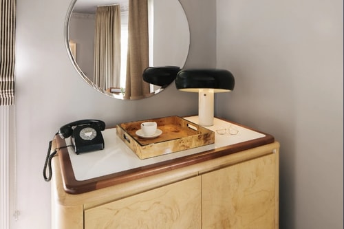 King Room Near Italian Cultural Institute LA 5 Luxury Bookings