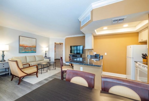 One Bedroom King Near Lake Eve ORL 9 Luxury Bookings