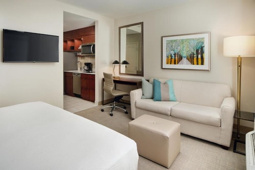 Studio Near Delaney Park ORL 4 Luxury Bookings