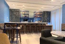 King Room Near Houghton Hall Arts Community NYC 12 Luxury Bookings