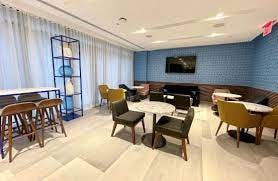 King Room Near Houghton Hall Arts Community NYC 14 Luxury Bookings