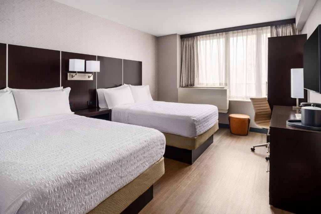 Double Room Near Yard House NYC Luxury Bookings