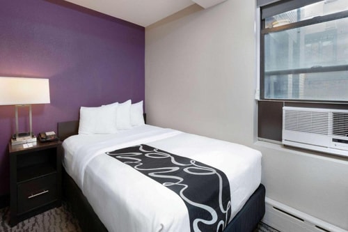 Double Room Near Riftstone Arch NYC Luxury Bookings