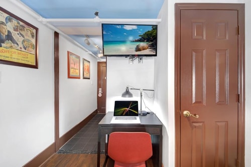 Standard Double Room Near Don Angie NYC 13 Luxury Bookings