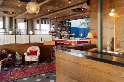 King Room Near  The Culver Theater LA 10 Luxury Bookings