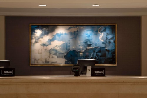 King Room Near Airport Spectrum Lax Parking LA 4 Luxury Bookings