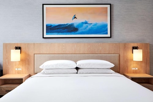 King Room Near Marina del Rey Yacht Rental LA 1 Luxury Bookings
