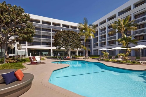 King Room Near Marina del Rey Yacht Rental LA 14 Luxury Bookings
