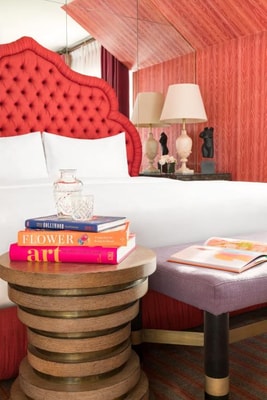 Standard king  Room Near Beverly Hills School LA 3 Luxury Bookings