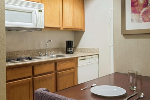 One Bedroom King Suite Near Walgreens ORL 2 Luxury Bookings