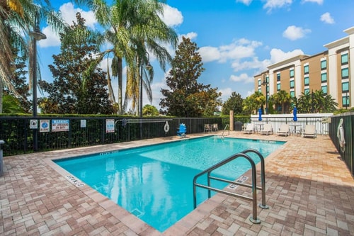 King Room Near Boston Lobster Feast ORL 13 Luxury Bookings