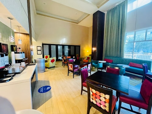 King Room Near You Fit Gyms ORL 4 Luxury Bookings