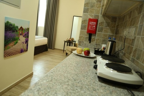Standard Studio Near Century Mall Fujairah 4 Luxury Bookings