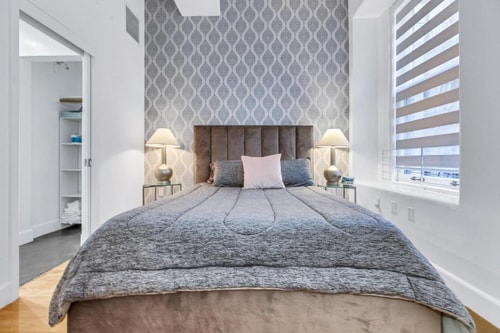 Standard Apartment Near Regent Theater LA Luxury Bookings