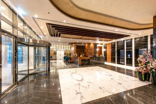 Three Bedroom Apartment Near Safeer Mall 9 Luxury Bookings