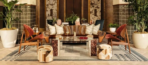 Cosy King Near Green Qween Weed Dispensary LA 8 Luxury Bookings