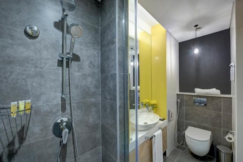 Classic Room Near Eiffel Gardens 3 Dubai 4 Luxury Bookings