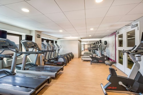 Deluxe Room Near  American Tours International LA 13 Luxury Bookings