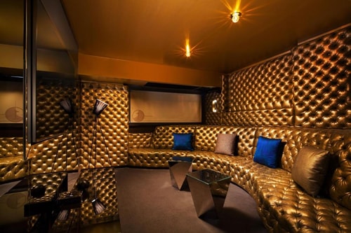 Fantastic King Studio Near Aura Photo Pros LA 7 Luxury Bookings