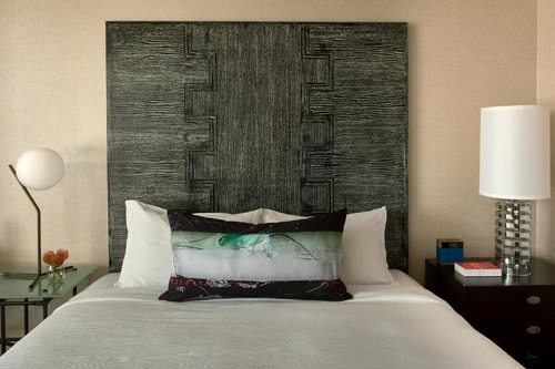 Esential King Room Near University Bible Church LA 1 Luxury Bookings