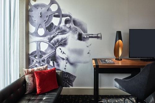 Esential King Room Near University Bible Church LA 2 Luxury Bookings