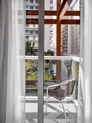One Bedroom Suite Near Maru Consign MIA 5 Luxury Bookings