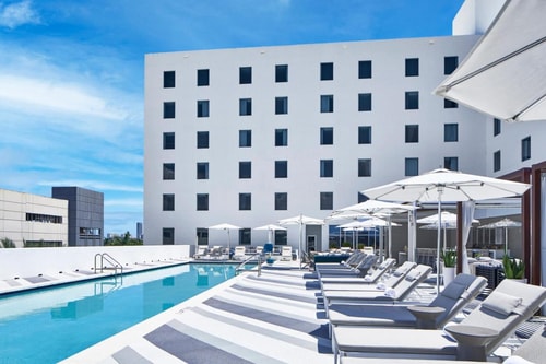 King Room Near Maximova Marina MIA 13 Luxury Bookings