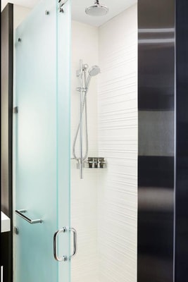 King Room Near Maximova Marina MIA 4 Luxury Bookings