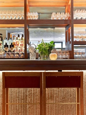 King Room Near Collins Park MIA 8 Luxury Bookings