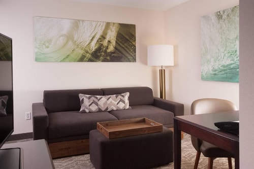 King Suite Near Airport Lakes Park ORL 1 Luxury Bookings
