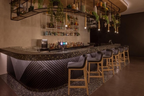 Studio King with Burj Khalifa View Business Bay 9 Luxury Bookings