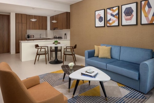 One Bedroom Suite Near Safeer Tower 2 Business Bay 3 Luxury Bookings