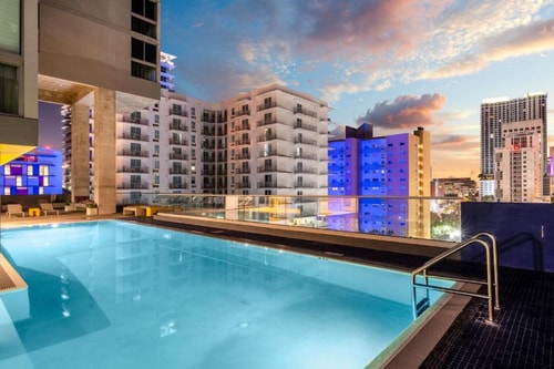 One Bedroom King Suite Near The Underline MIA 14 Luxury Bookings