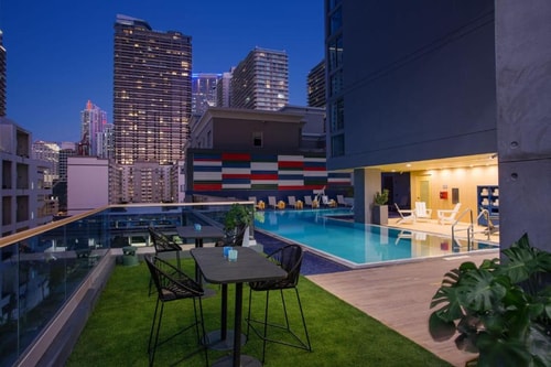 One Bedroom King Suite Near The Underline MIA 13 Luxury Bookings