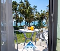 Deluxe Double Room Near Wet Willies MIA 12 Luxury Bookings