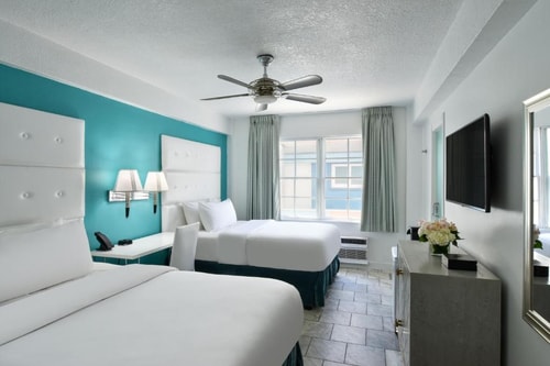 Deluxe Double Room Near Zeek Electric MIA Luxury Bookings