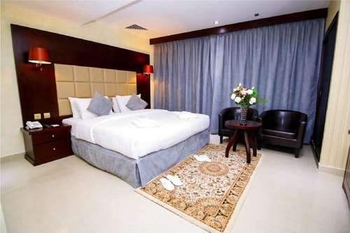 Deluxe Room Near Salah Al Din Metro 15 Luxury Bookings