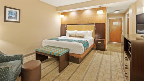 King Room Near The Edge Rock Gym MIA 2 Luxury Bookings