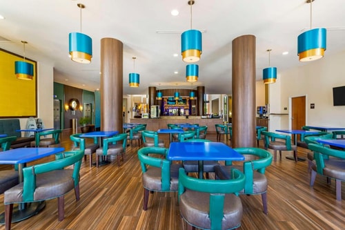 King Room Near The Edge Rock Gym MIA 11 Luxury Bookings
