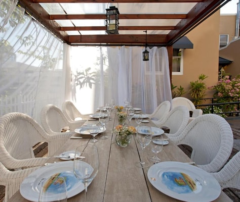 Queen Room Near Blusky Gallery MIA 9 Luxury Bookings