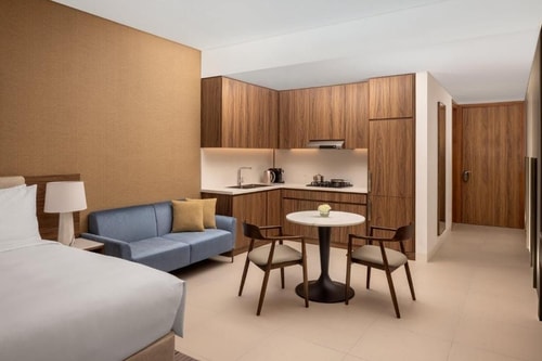 Studio King Suite Near Safeer Tower 2 Business Bay 2 Luxury Bookings