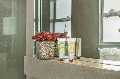 Classic King Room Near Call Me Cuban MIA 9 Luxury Bookings