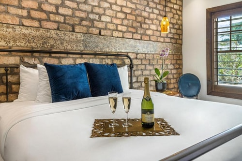 Classic King Room Near Call Me Cuban MIA 2 Luxury Bookings