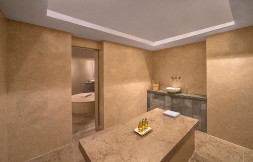 3 Bedroom Apartment Near Healthcare Metro Station 7 Luxury Bookings