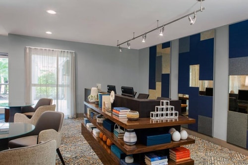 King Room Near Aventura Square MIA 8 Luxury Bookings