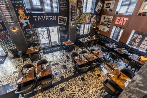 Queen Room Near Etuni Massage MIA 9 Luxury Bookings