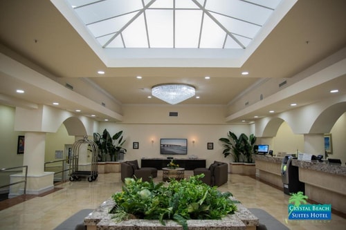 Queen Suite Near Chicken Kitchen MIA 8 Luxury Bookings