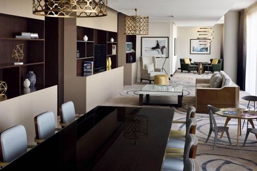 Luxury 3 Bedroom Apartment Walk from Al Wahda Mall 7 Luxury Bookings