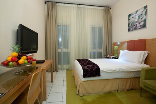 Single Room near Mina Seyahi Beach Ac Luxury Bookings