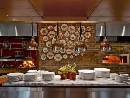 Superior King Room Near Coyo Taco MIA 3 Luxury Bookings